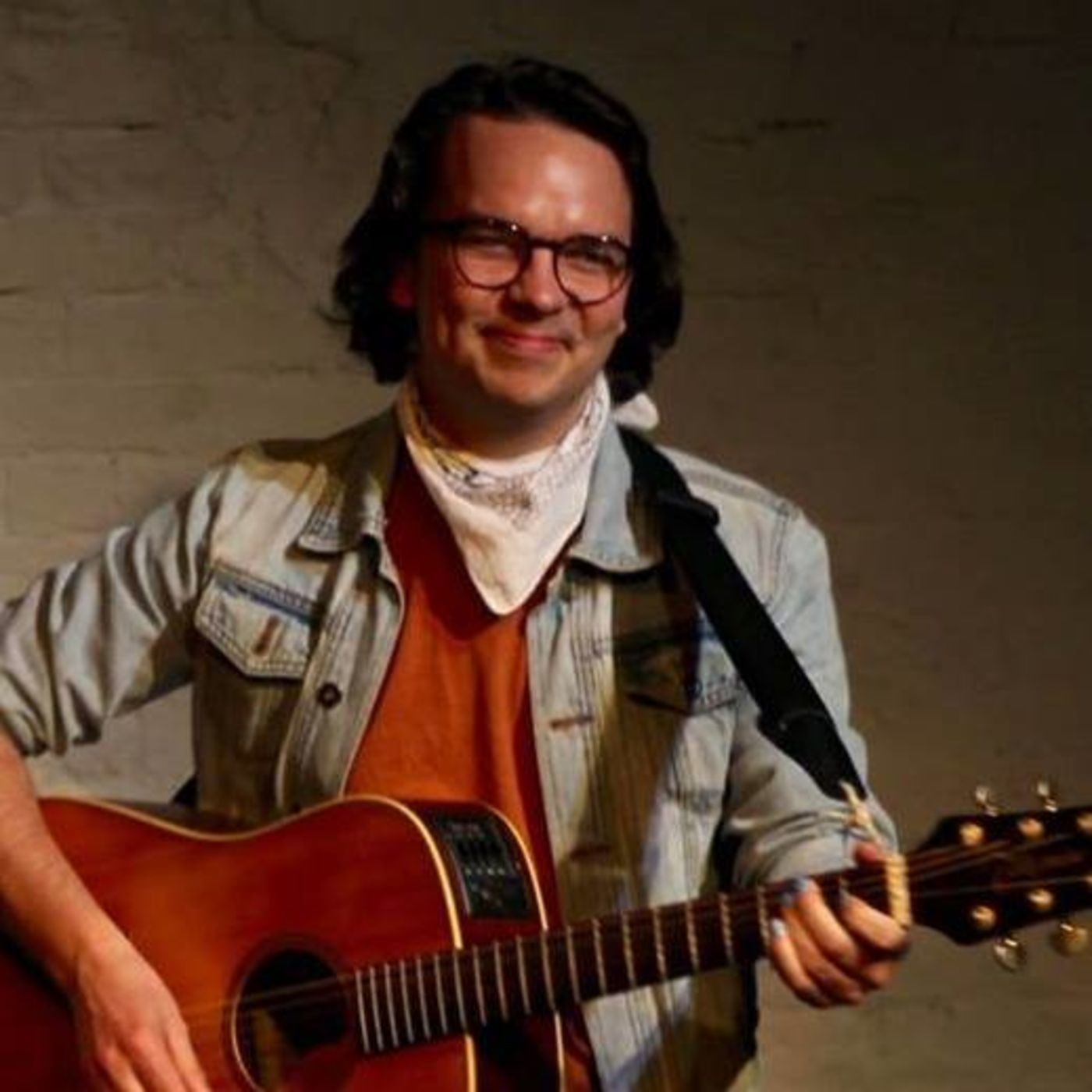 Flyover Folk Episode 14: Leaving And Rediscovering Our Hometown With Eric Powell Holm